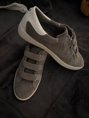 Michael Kors Gray Suede Velcro Sneaker with White Heel Accent Sz 8